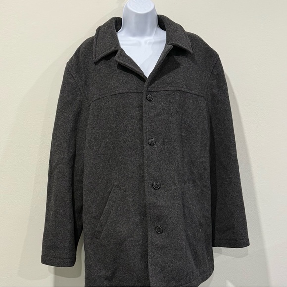 J.Crew Grey Wool Coat – Men’s Medium – 80% Wool – Excellent - Picture 5 of 12